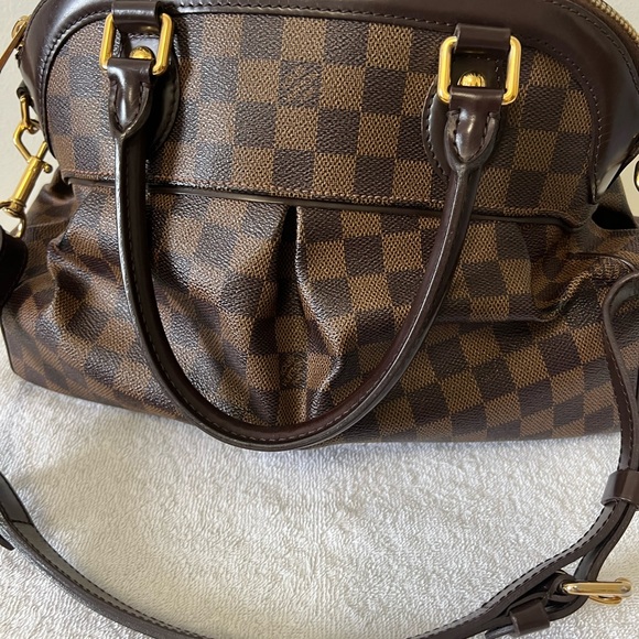 🔥🔥sold🔥🔥Authentic Trevi PM Size - Picture 4 of 17